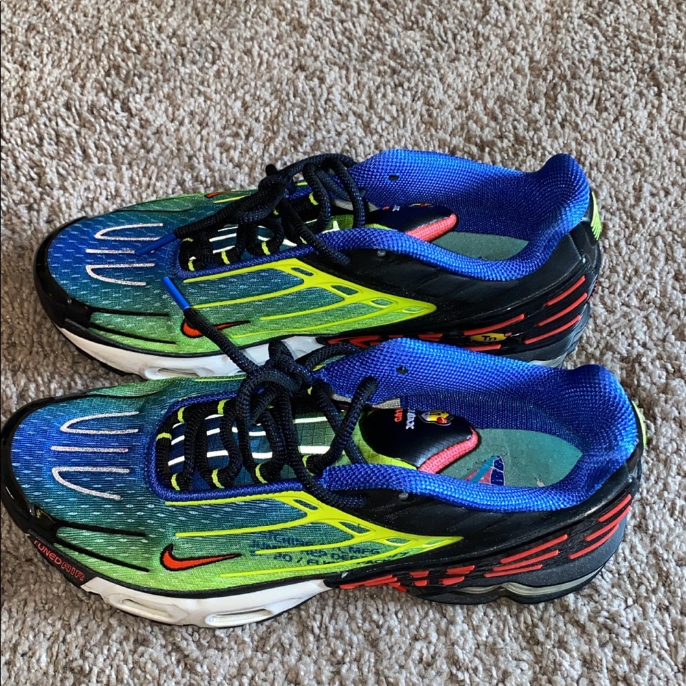 AirMax sneakers